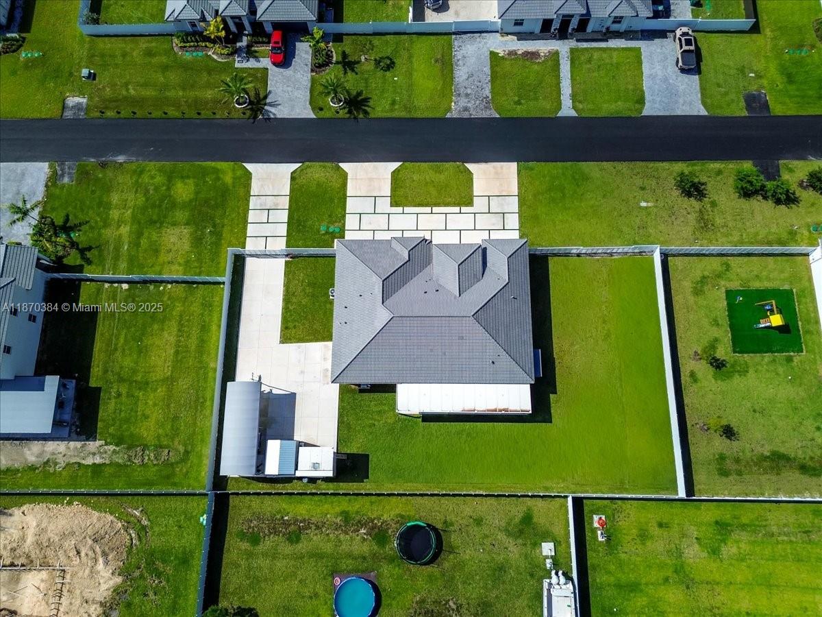 Acosta - Residential