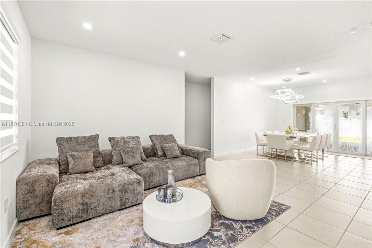 Acosta - Residential