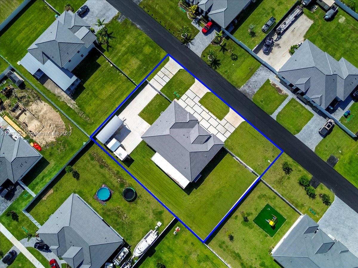 Acosta - Residential