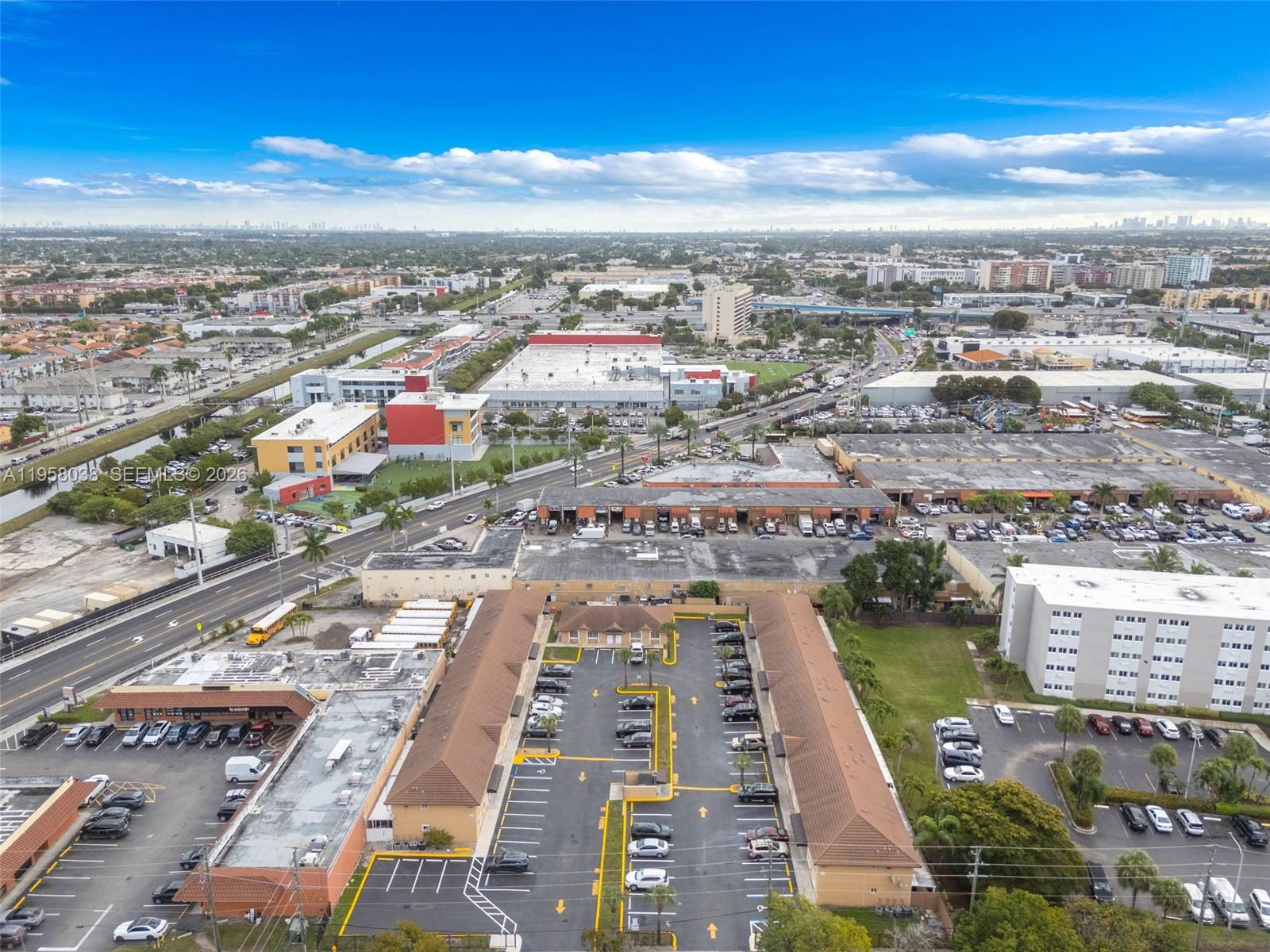 KEYSTONE POINT CONDO - Residential