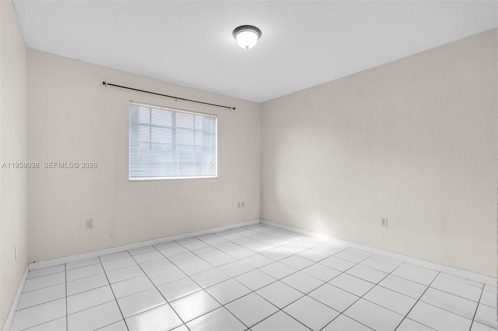 KEYSTONE POINT CONDO - Residential