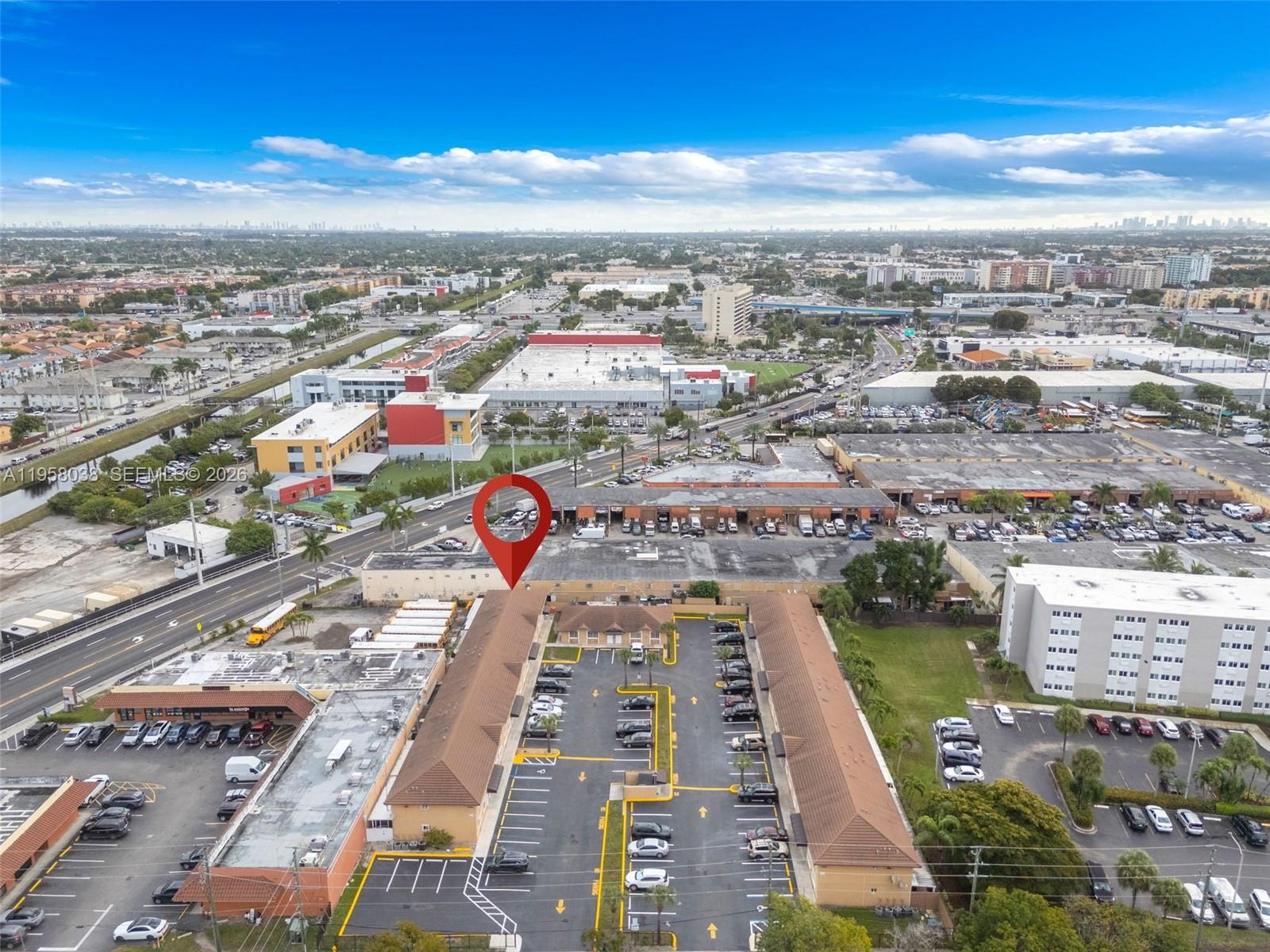 KEYSTONE POINT CONDO - Residential