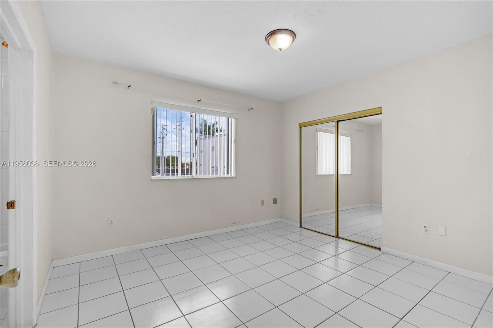 KEYSTONE POINT CONDO - Residential