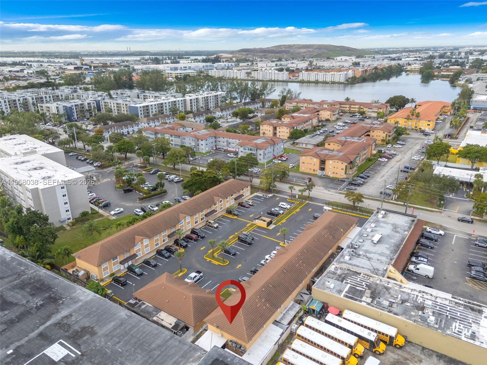 KEYSTONE POINT CONDO - Residential