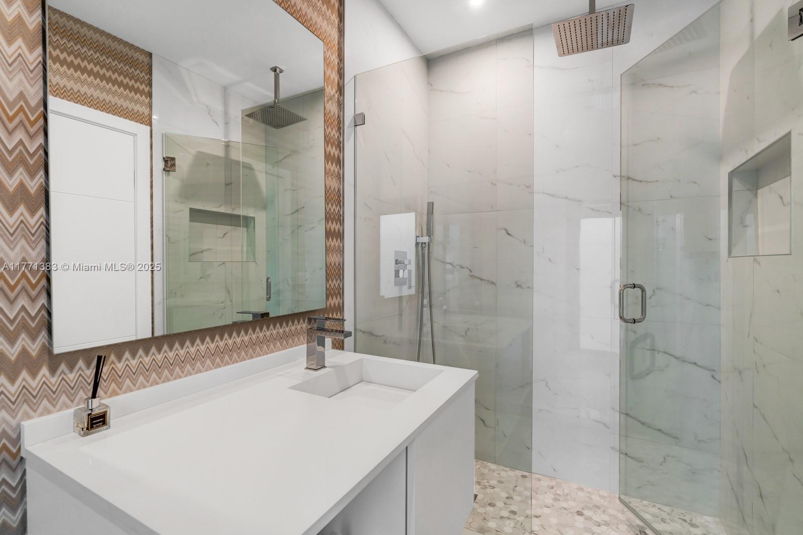 BISCAYNE POINT - Residential