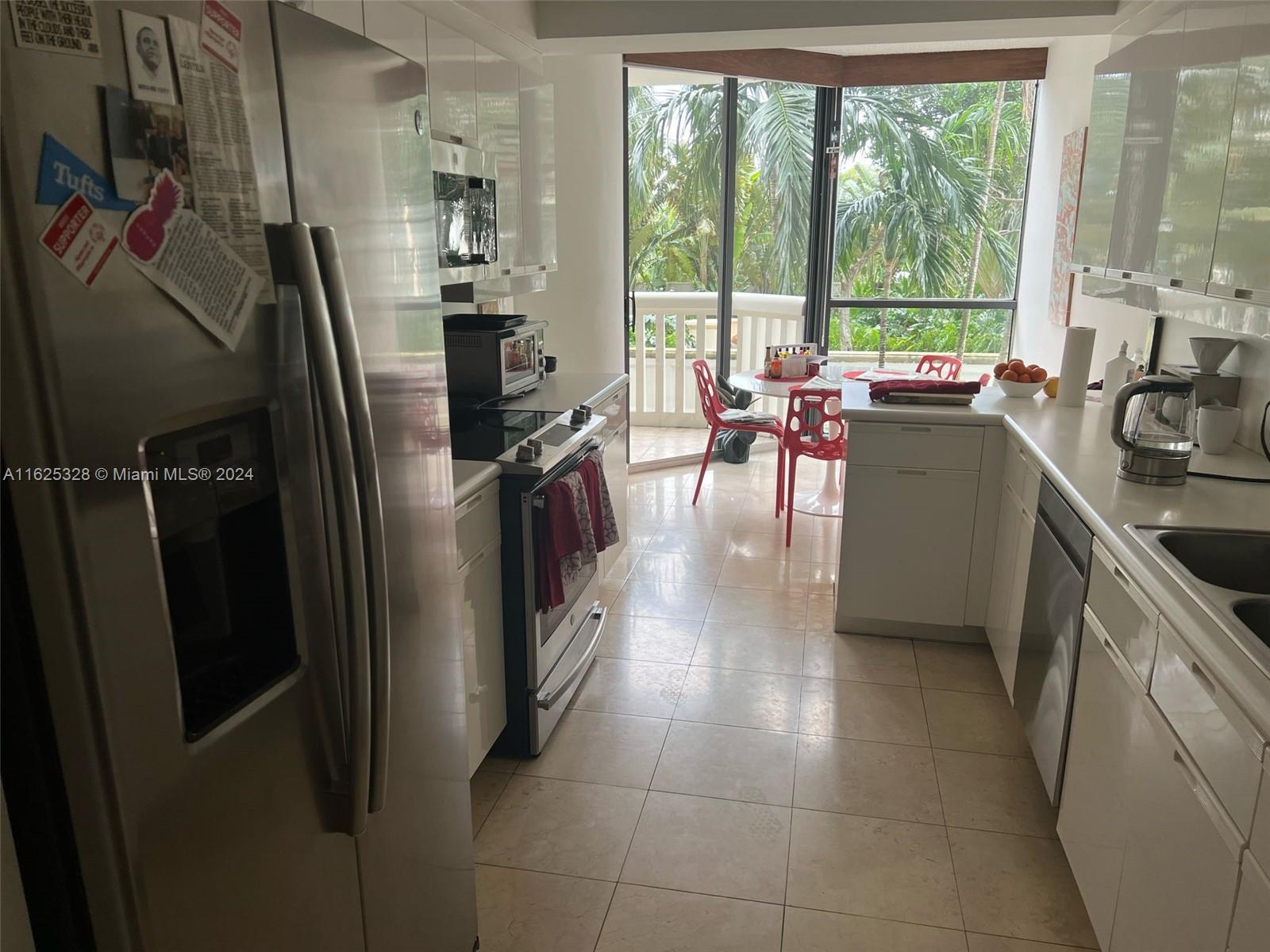 2000 ISL BLVD WILLIAMS IS - Residential