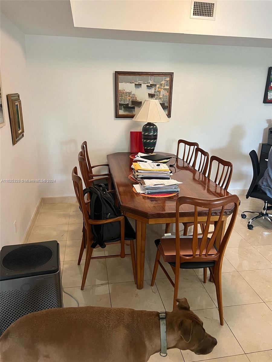 2000 ISL BLVD WILLIAMS IS - Residential
