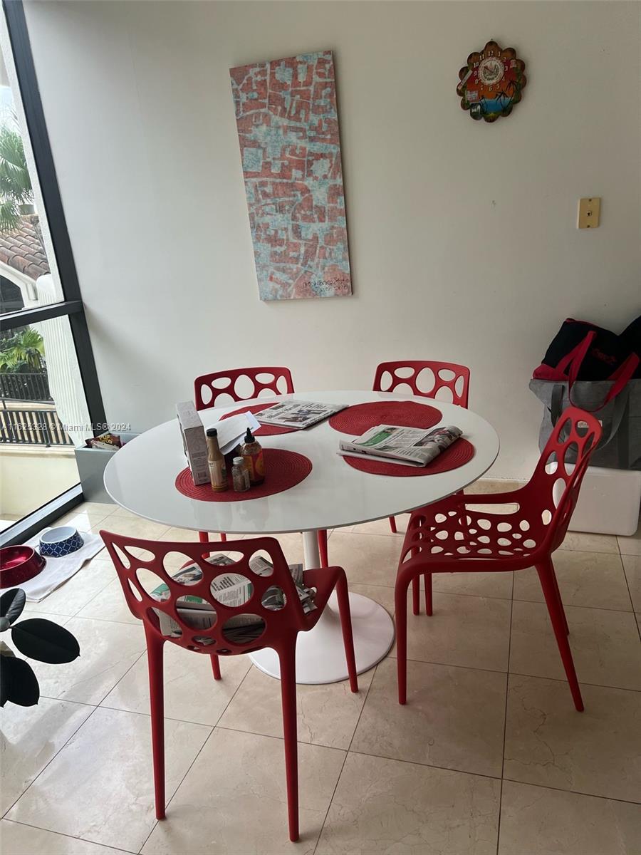 2000 ISL BLVD WILLIAMS IS - Residential