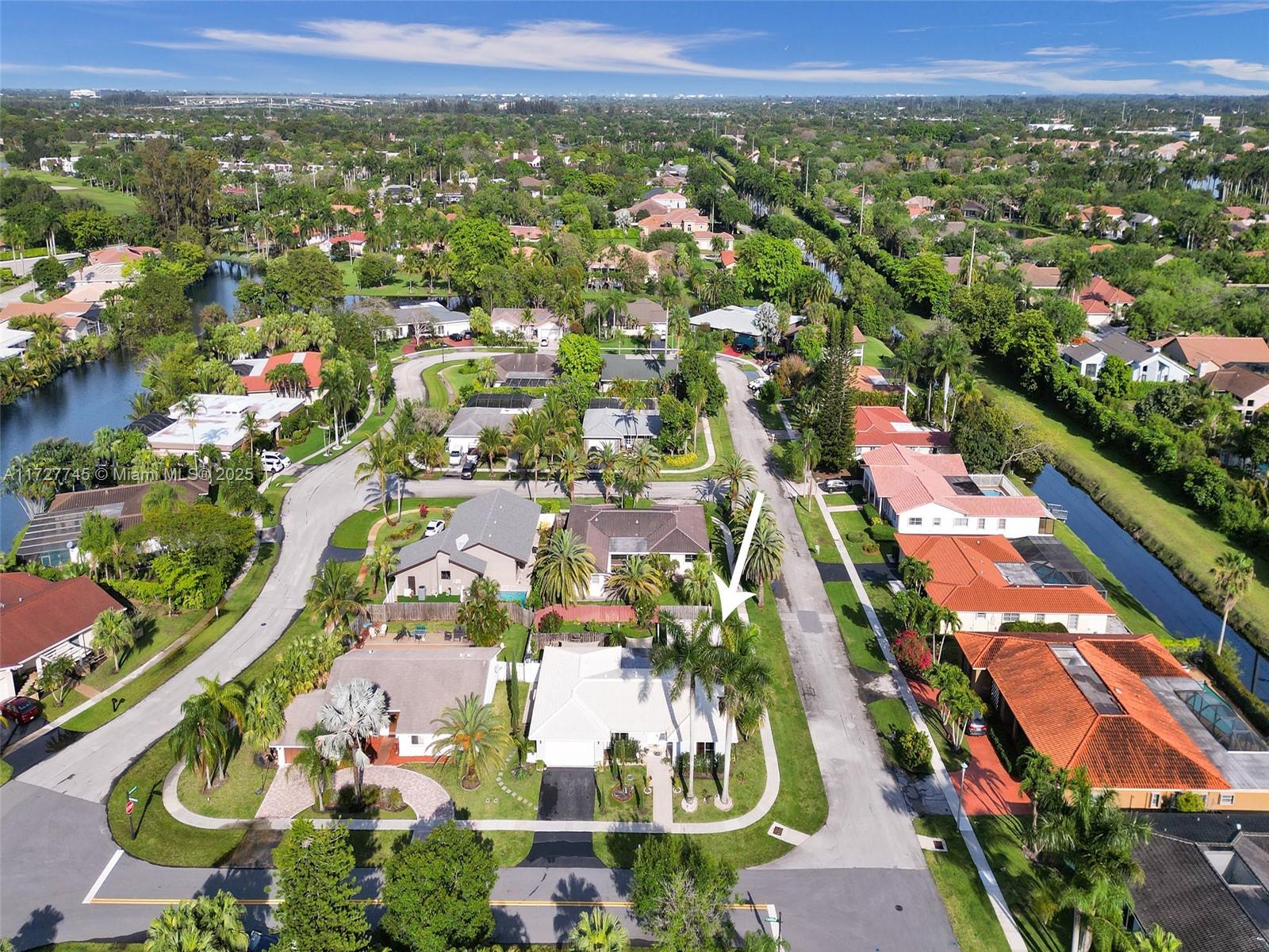BONAVENTURE LAKES - Residential