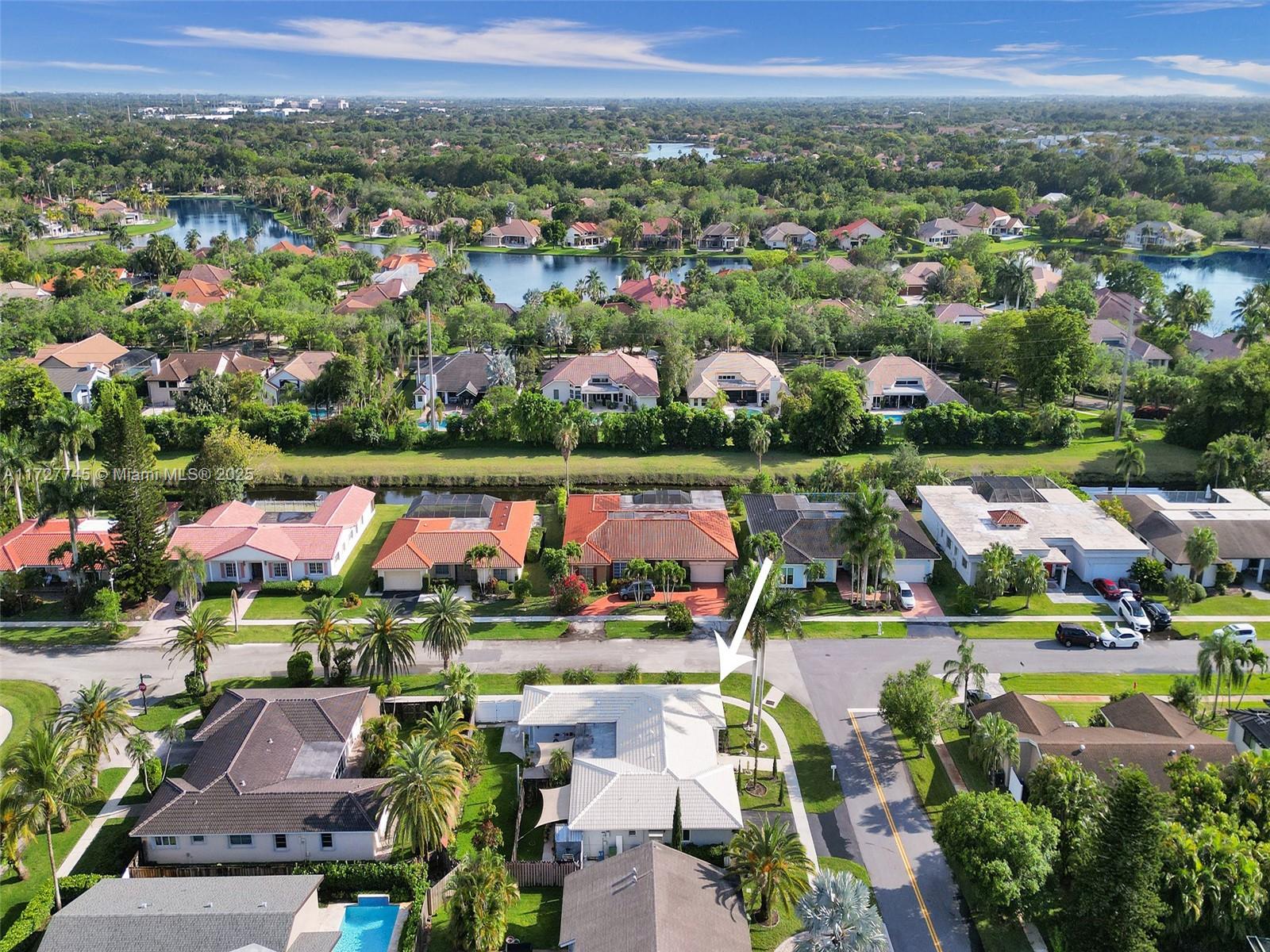 BONAVENTURE LAKES - Residential