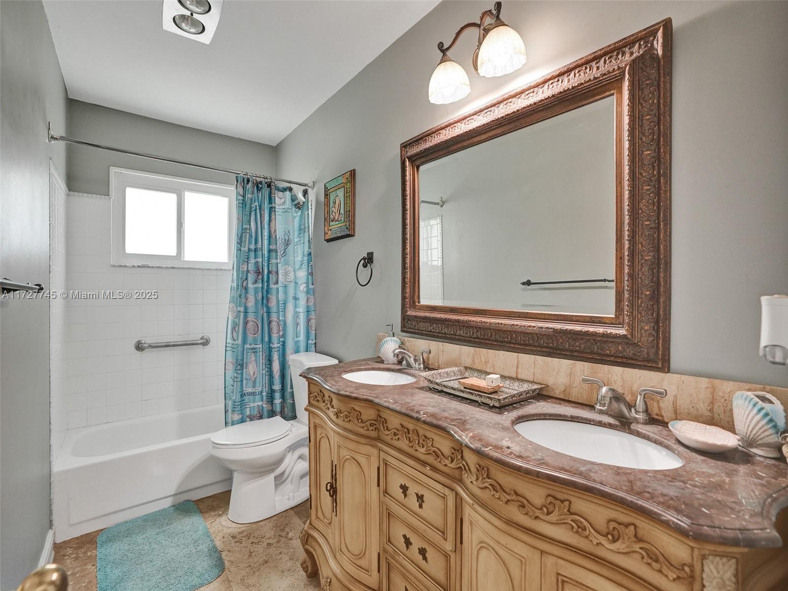 BONAVENTURE LAKES - Residential