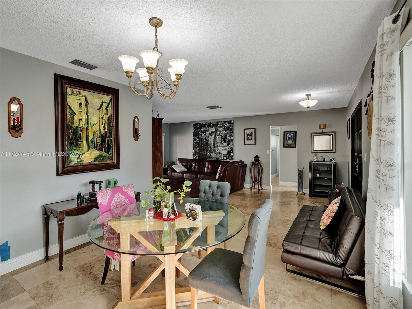 BONAVENTURE LAKES - Residential
