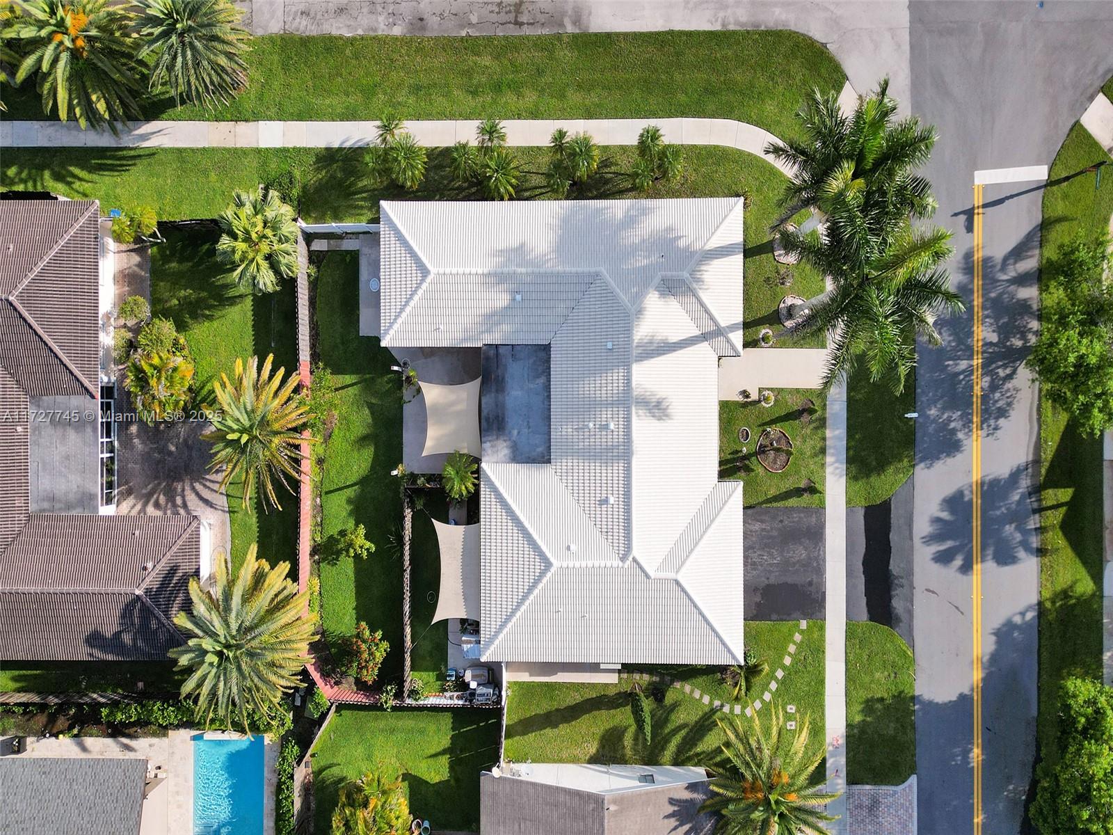 BONAVENTURE LAKES - Residential
