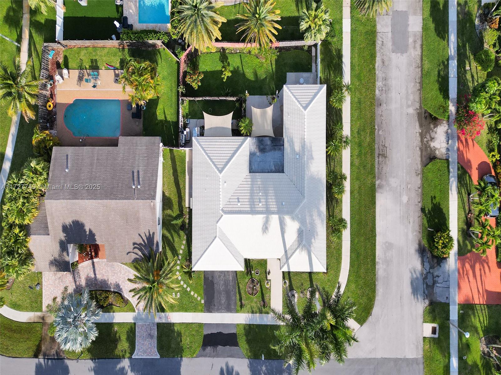 BONAVENTURE LAKES - Residential