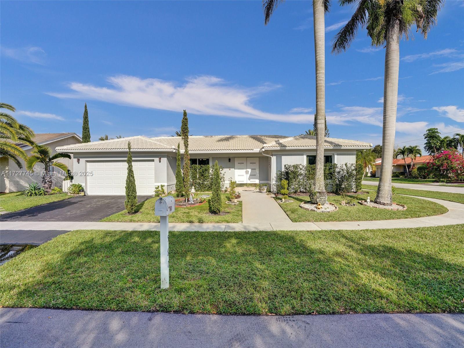 BONAVENTURE LAKES - Residential
