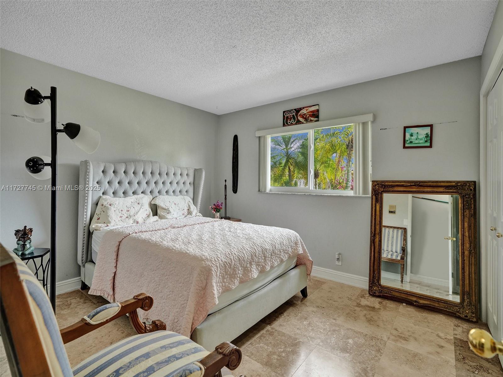 BONAVENTURE LAKES - Residential