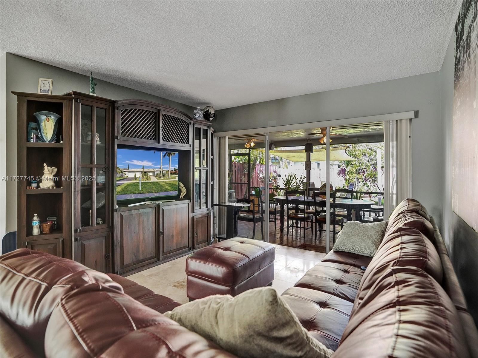 BONAVENTURE LAKES - Residential