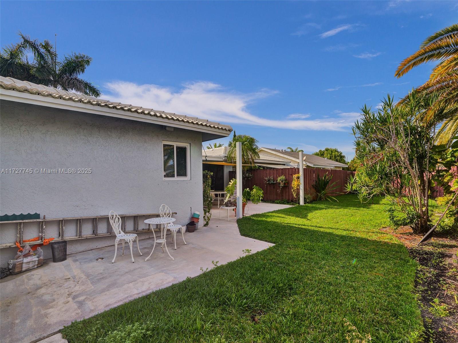 BONAVENTURE LAKES - Residential