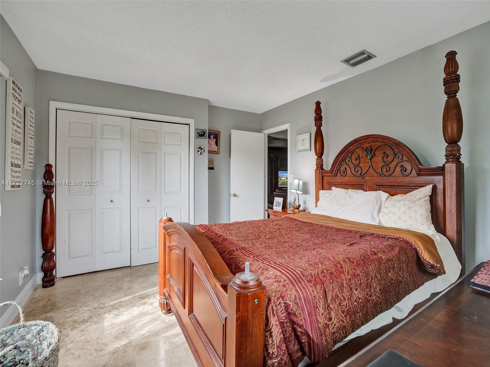 BONAVENTURE LAKES - Residential