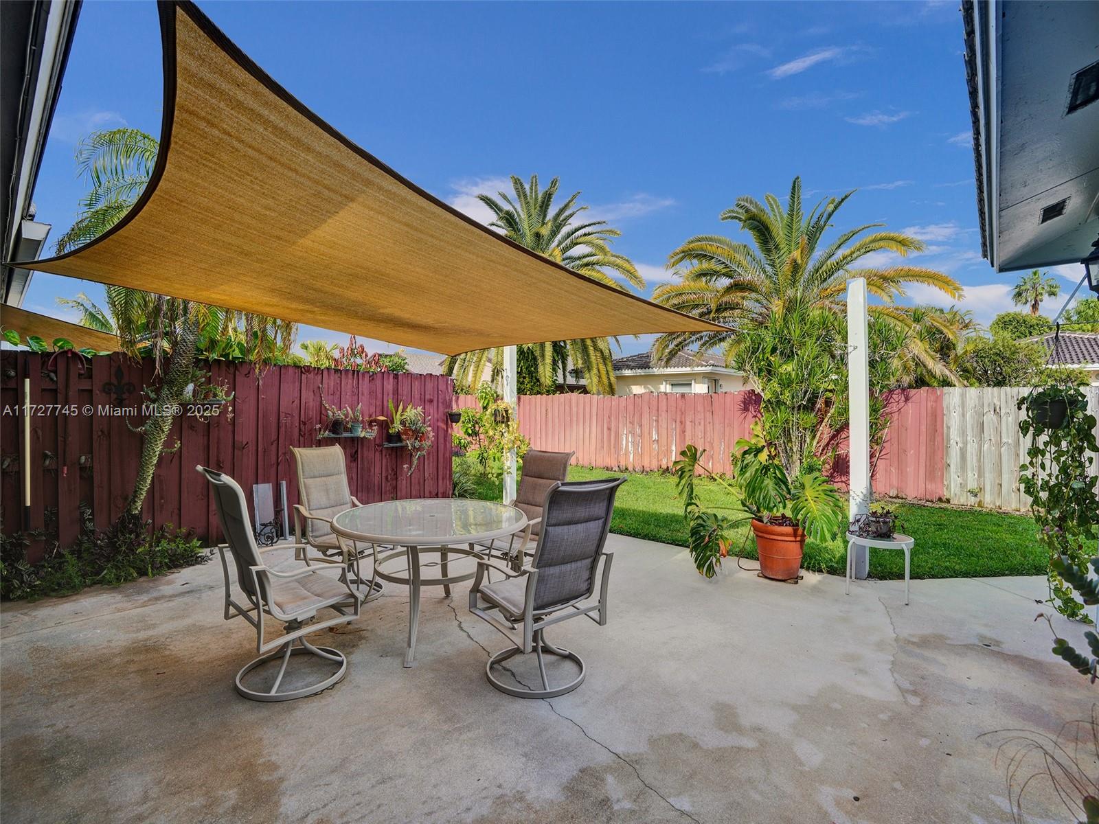 BONAVENTURE LAKES - Residential