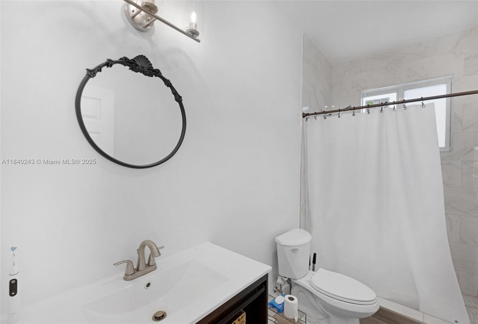 CUTTHROAT HARBOR ESTS - Residential