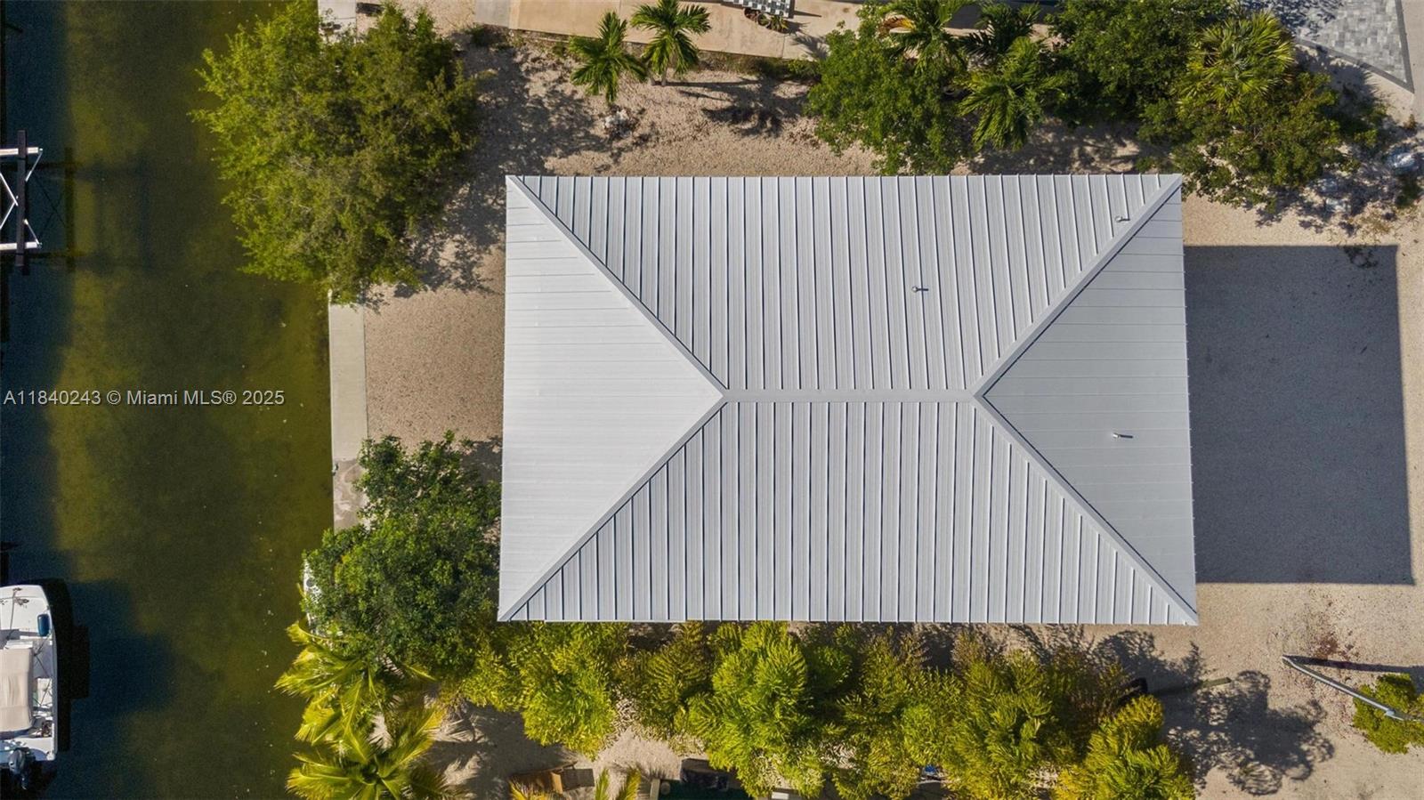 CUTTHROAT HARBOR ESTS - Residential