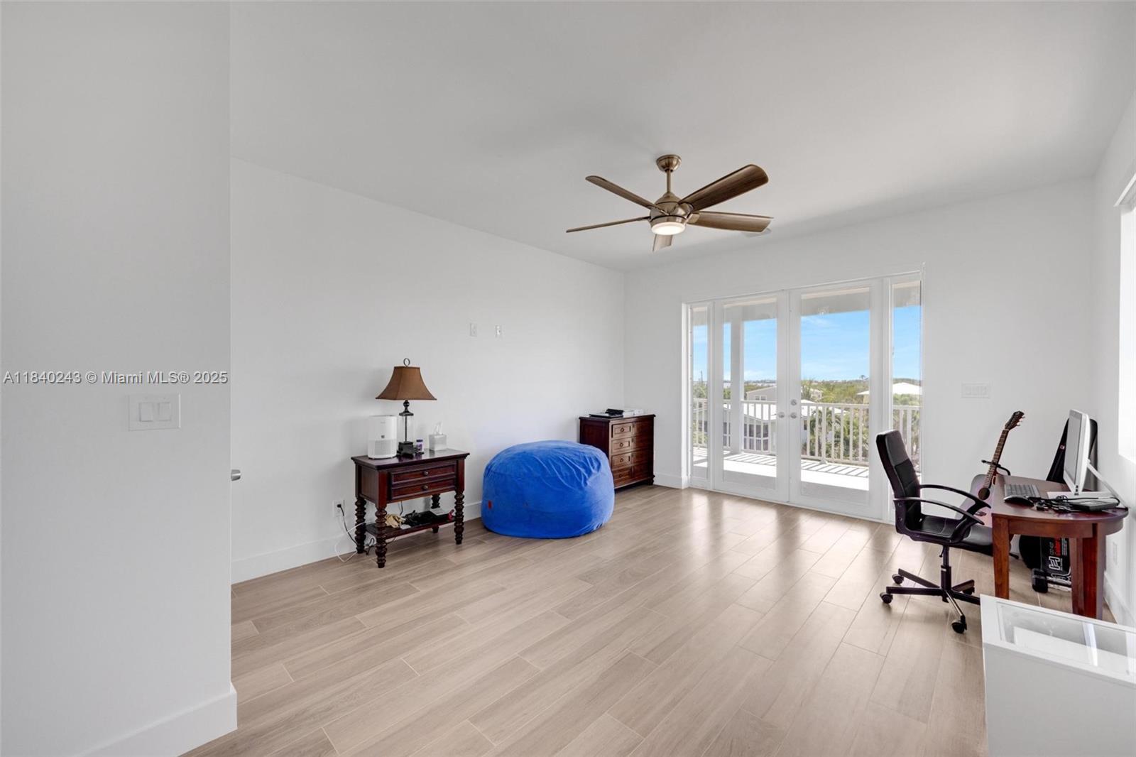 CUTTHROAT HARBOR ESTS - Residential