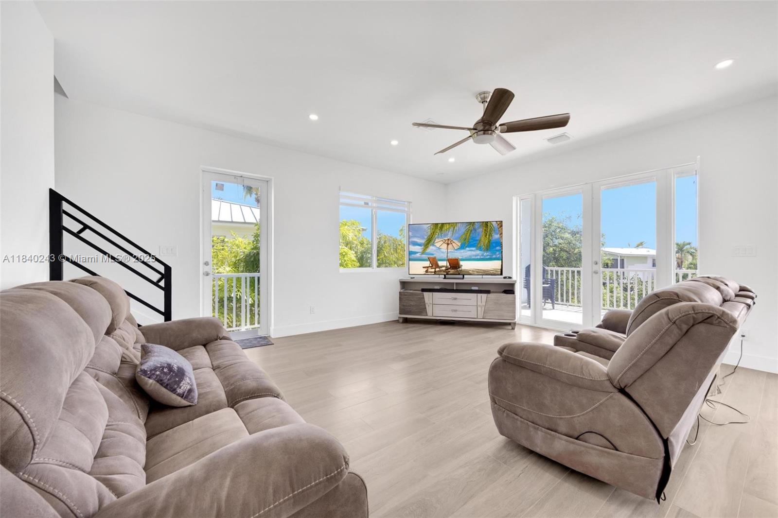 CUTTHROAT HARBOR ESTS - Residential