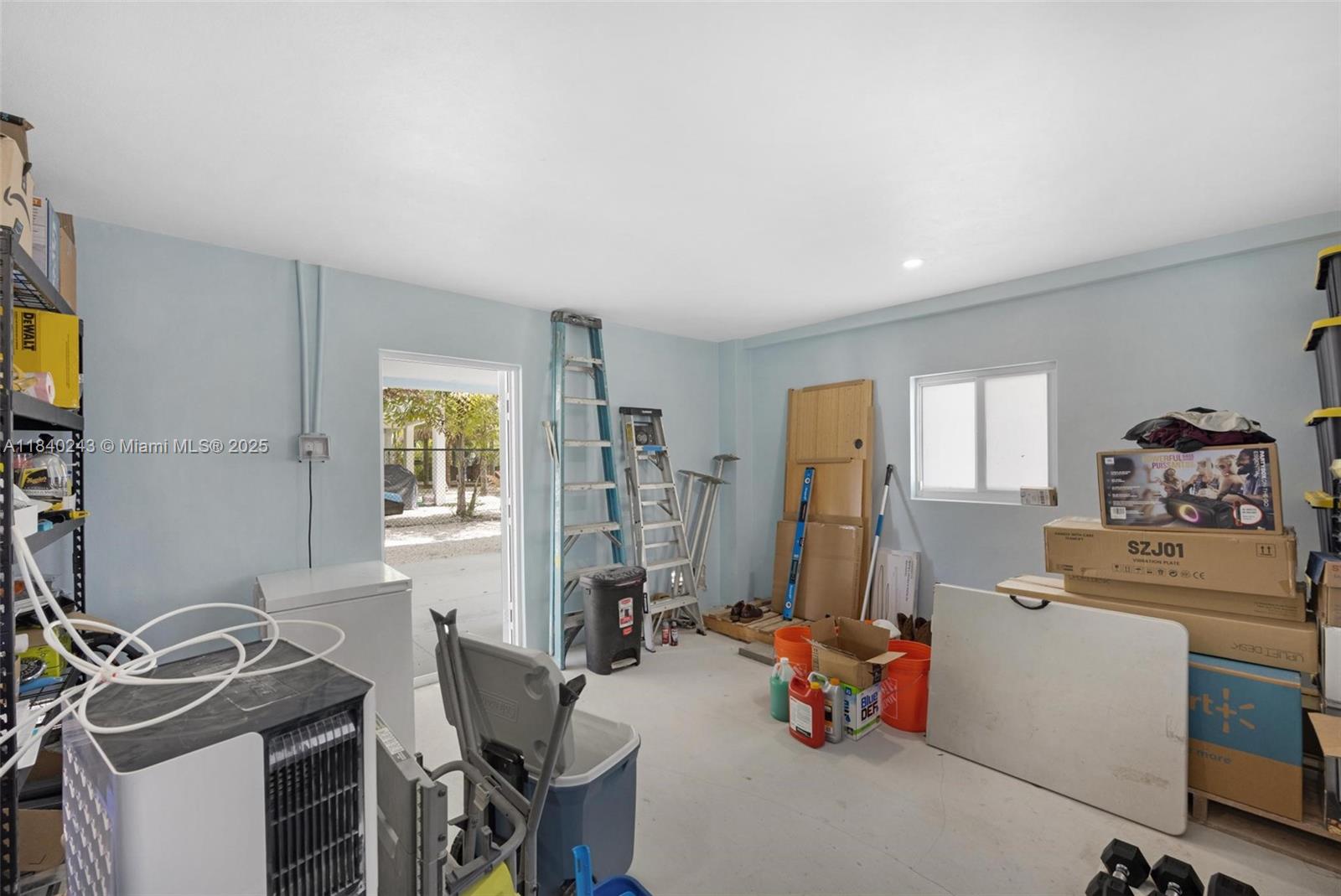 CUTTHROAT HARBOR ESTS - Residential