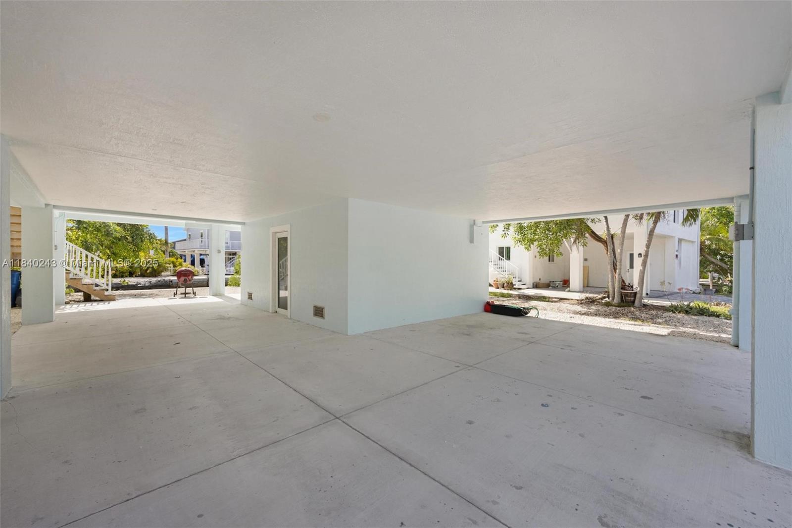 CUTTHROAT HARBOR ESTS - Residential