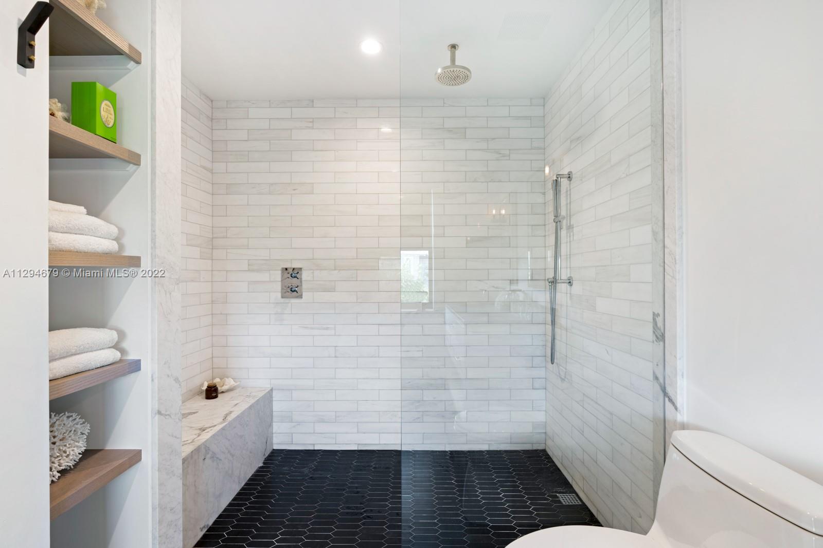 BUNGALOW PARK ADD - Residential