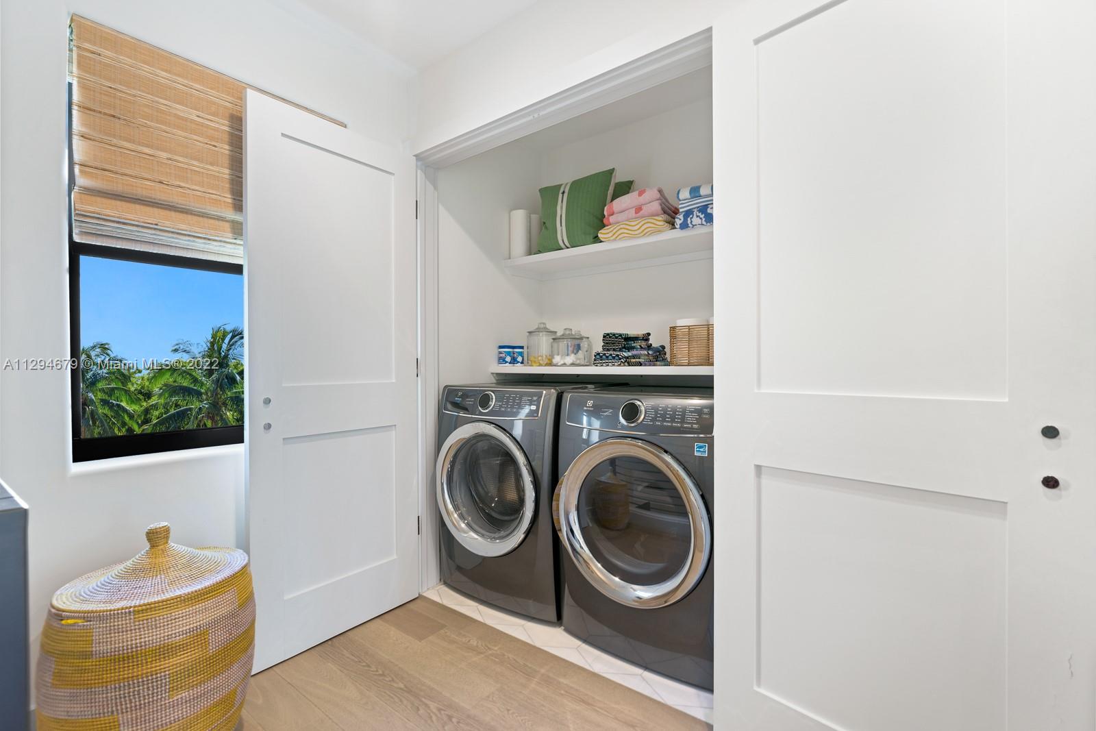 BUNGALOW PARK ADD - Residential