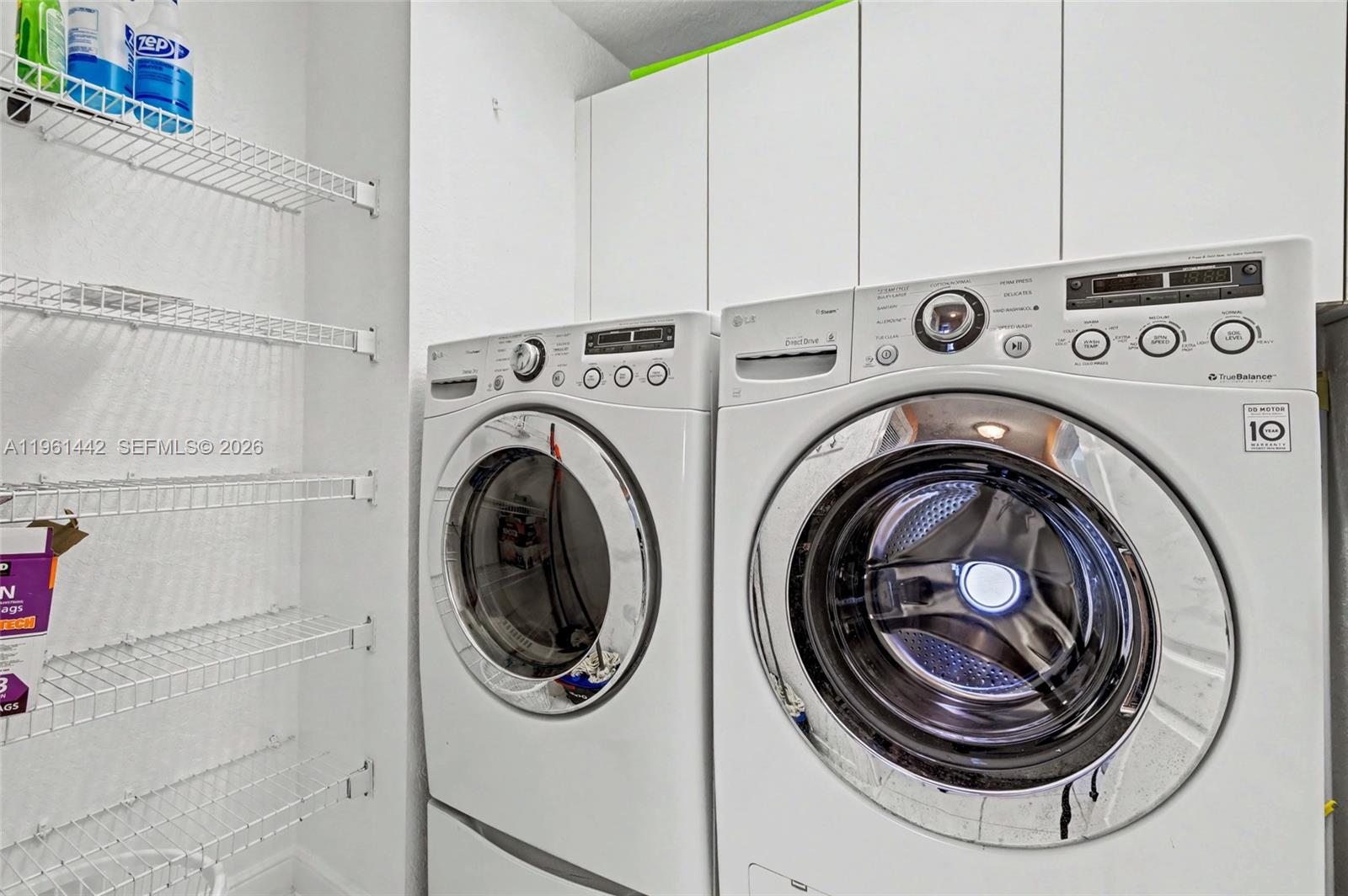 SOUTHAMPTON CONDOMINIUM F - Residential