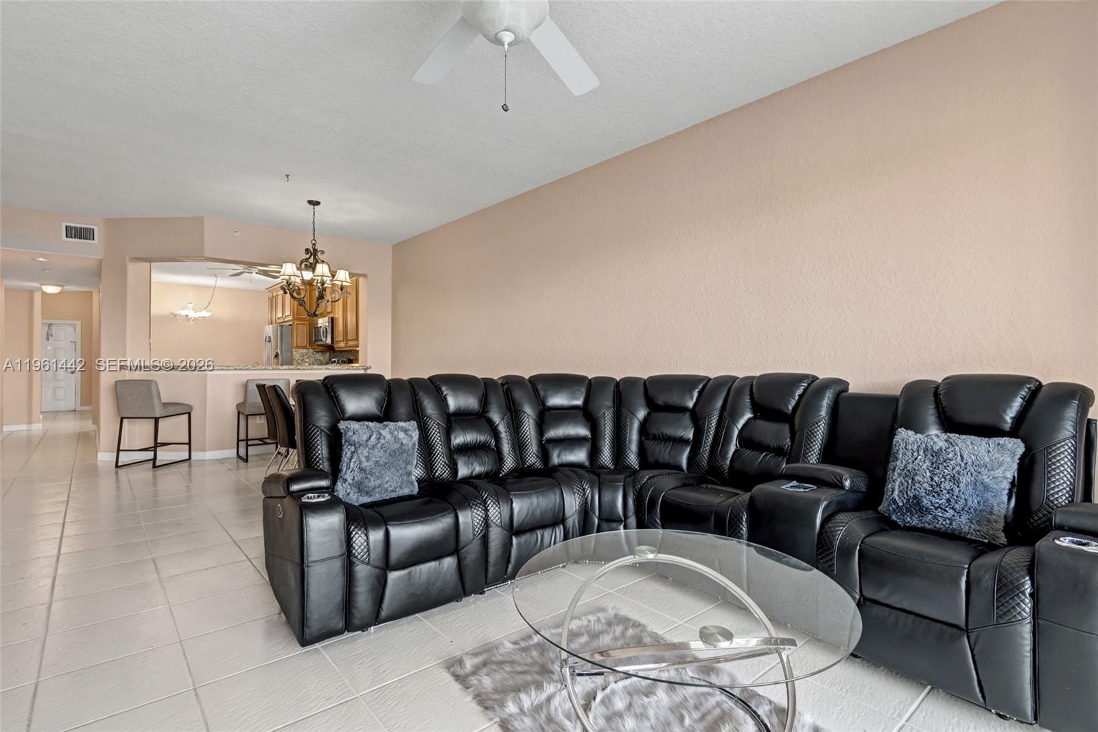 SOUTHAMPTON CONDOMINIUM F - Residential