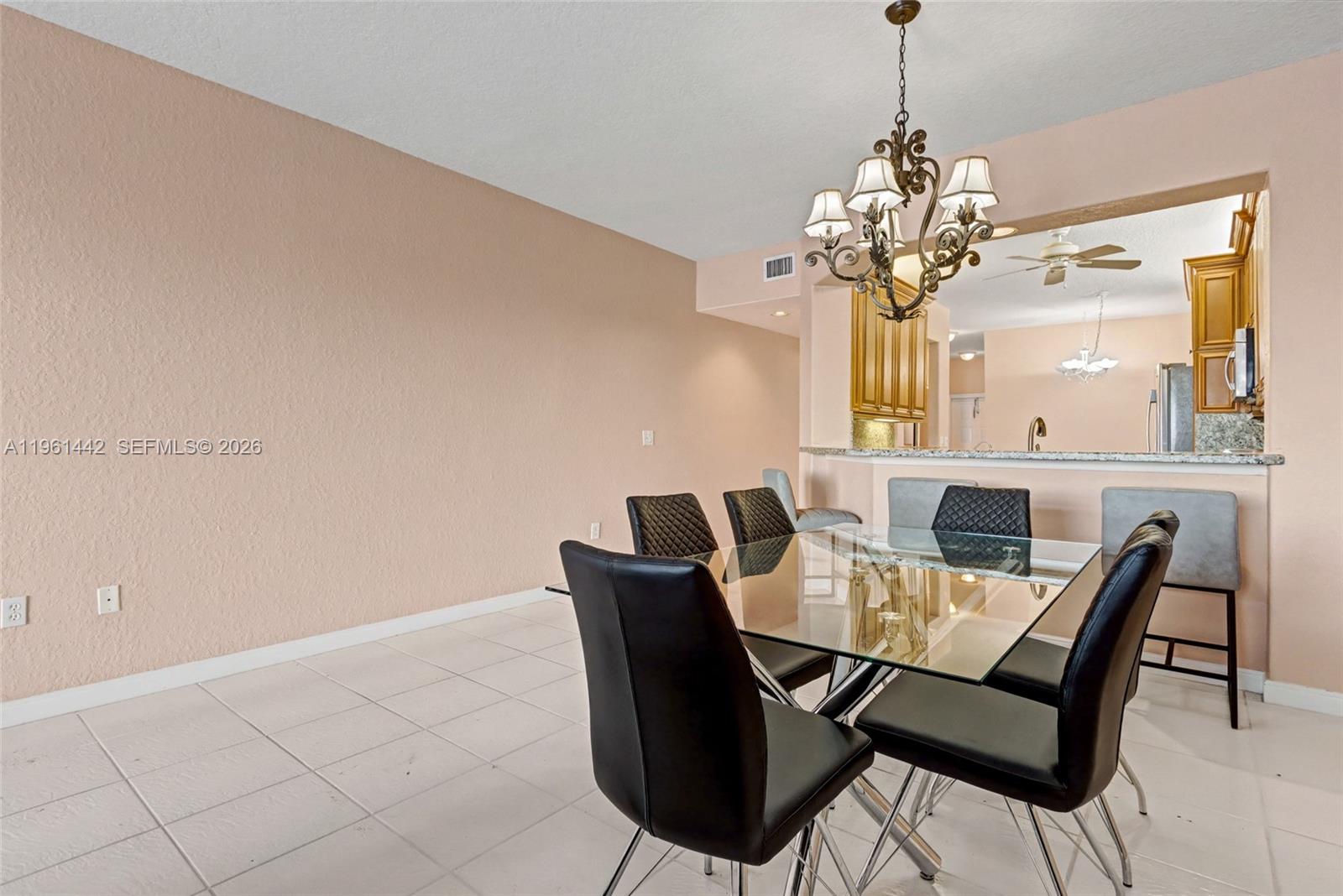 SOUTHAMPTON CONDOMINIUM F - Residential