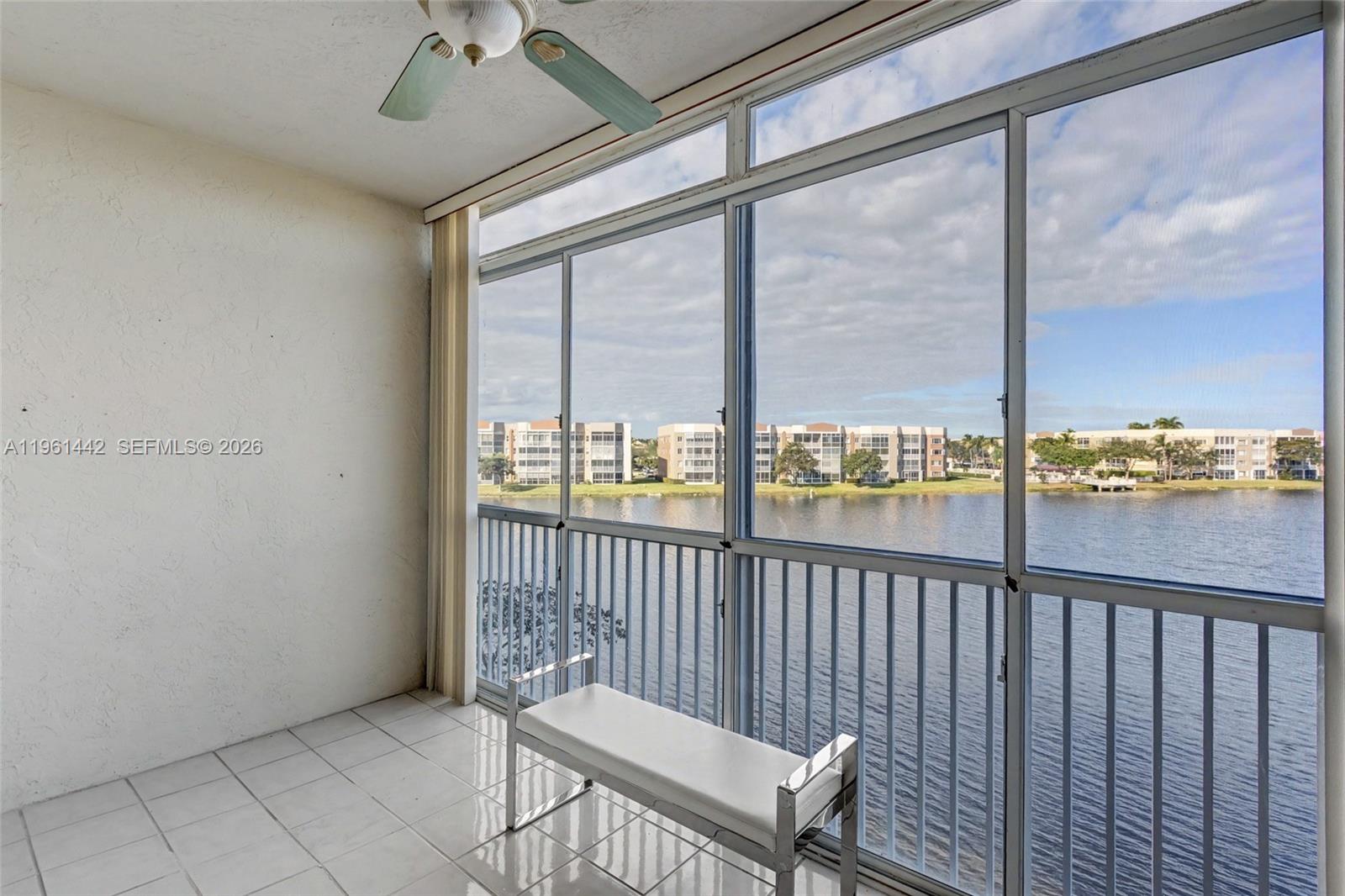 SOUTHAMPTON CONDOMINIUM F - Residential