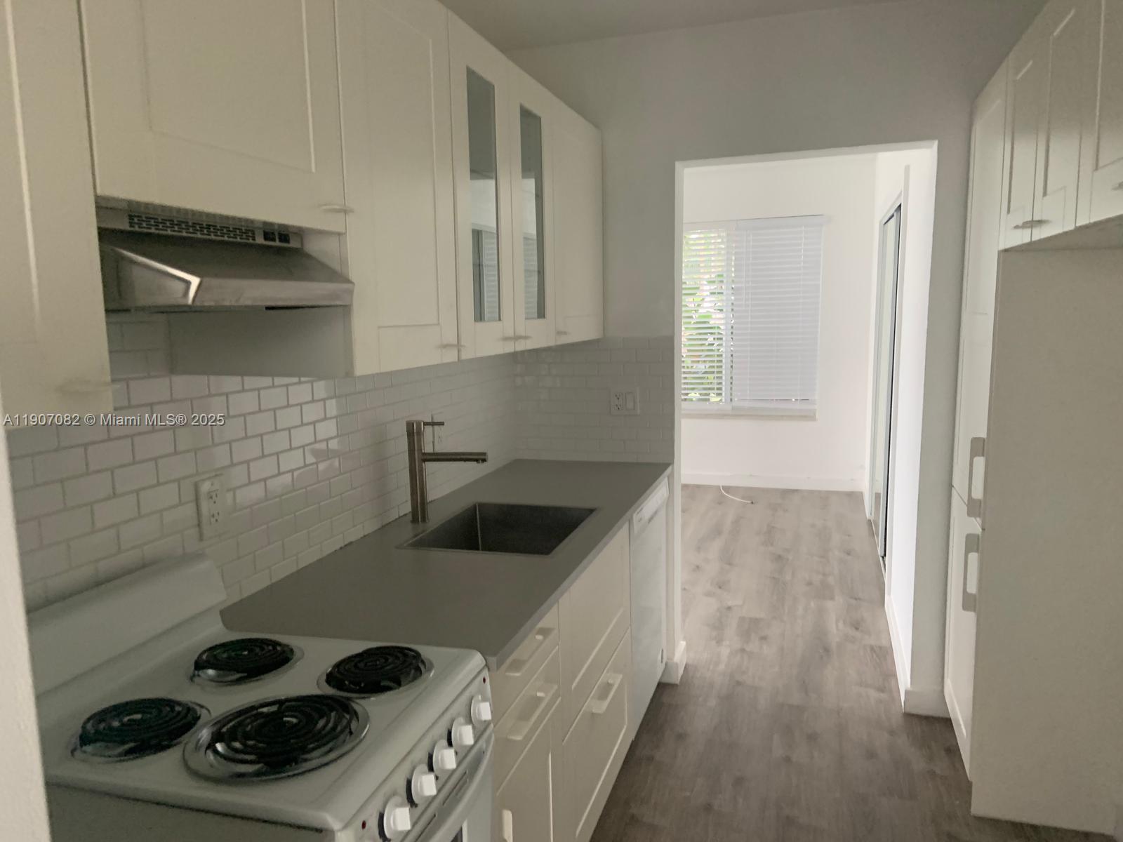 TREASURE IS 1ST ADDN PORT - Residential Lease