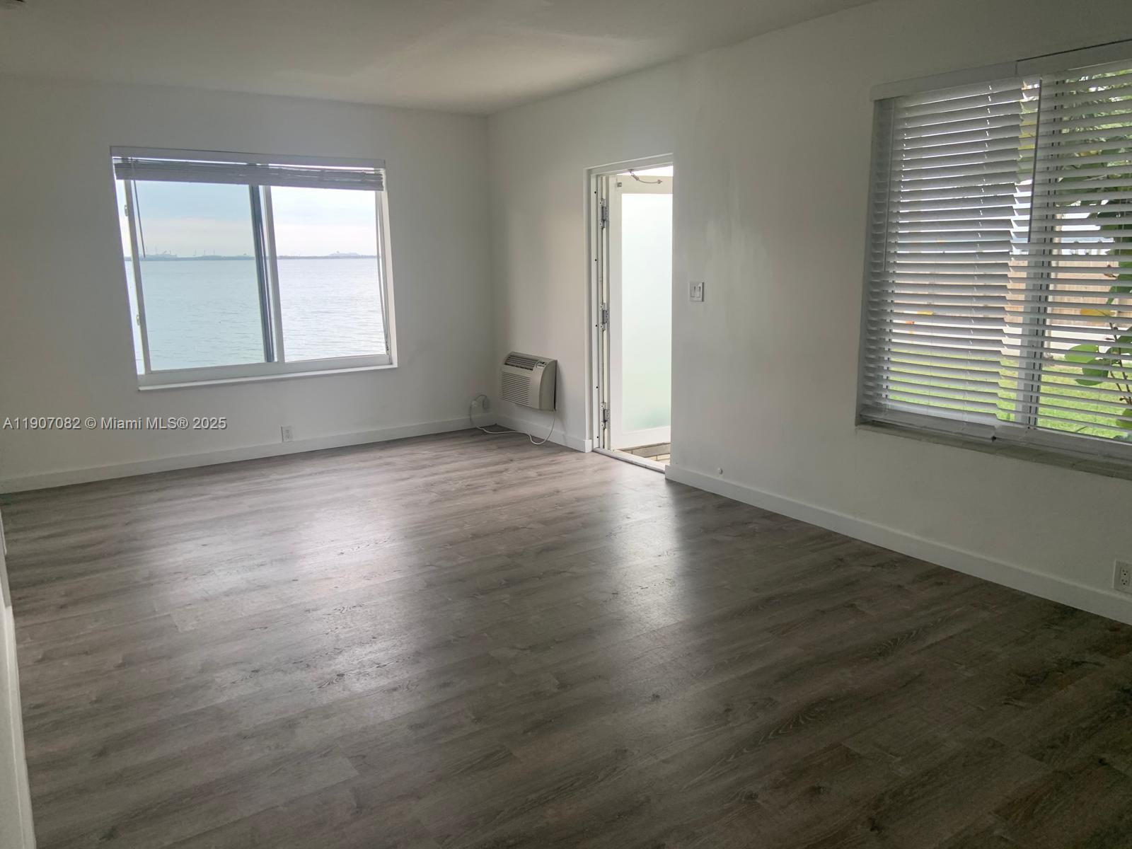 TREASURE IS 1ST ADDN PORT - Residential Lease