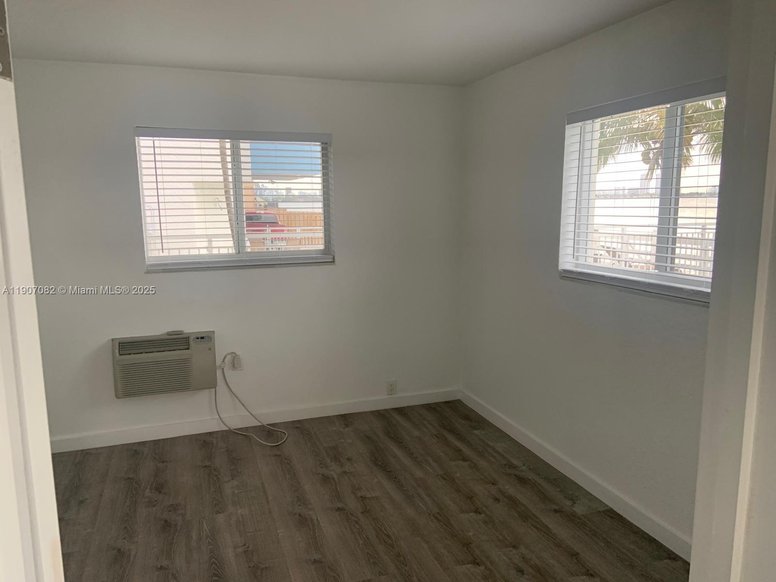 TREASURE IS 1ST ADDN PORT - Residential Lease