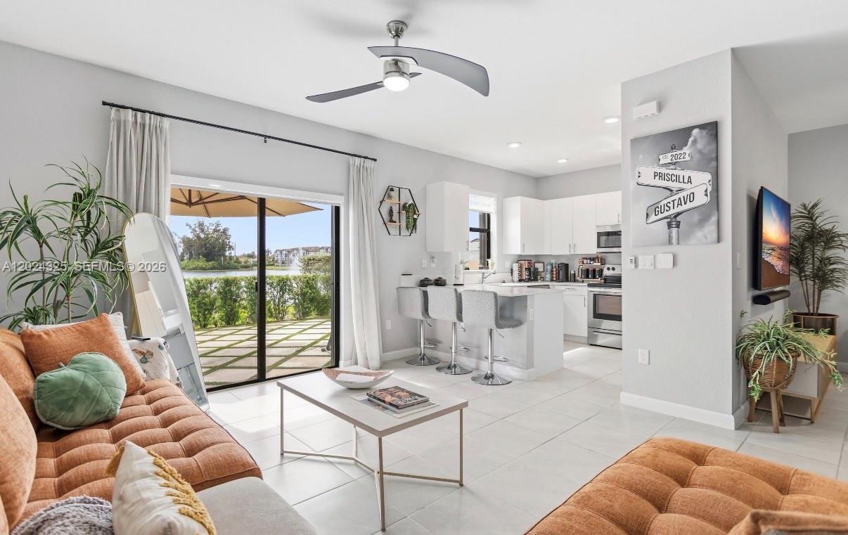 VISTA LAGO - Residential Lease