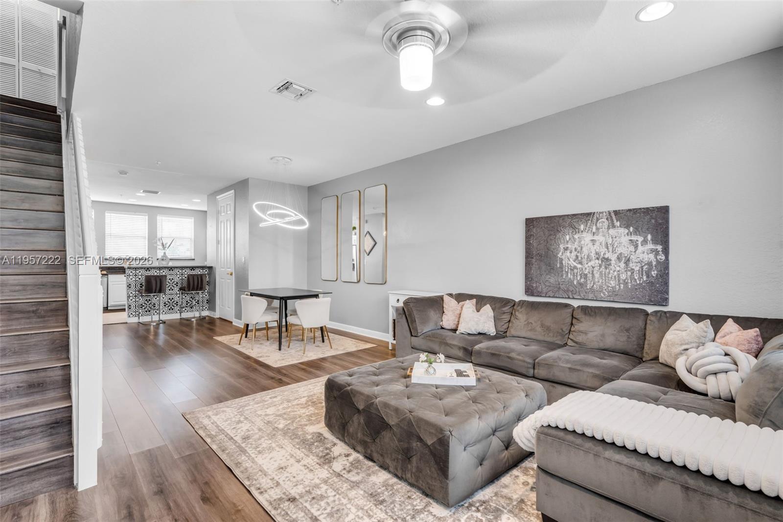 CITYSIDE CONDO - Residential