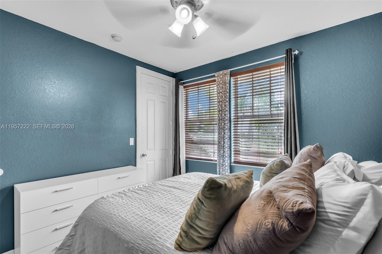 CITYSIDE CONDO - Residential