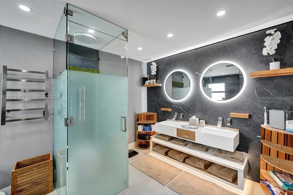 FOREST RIDGE - Residential