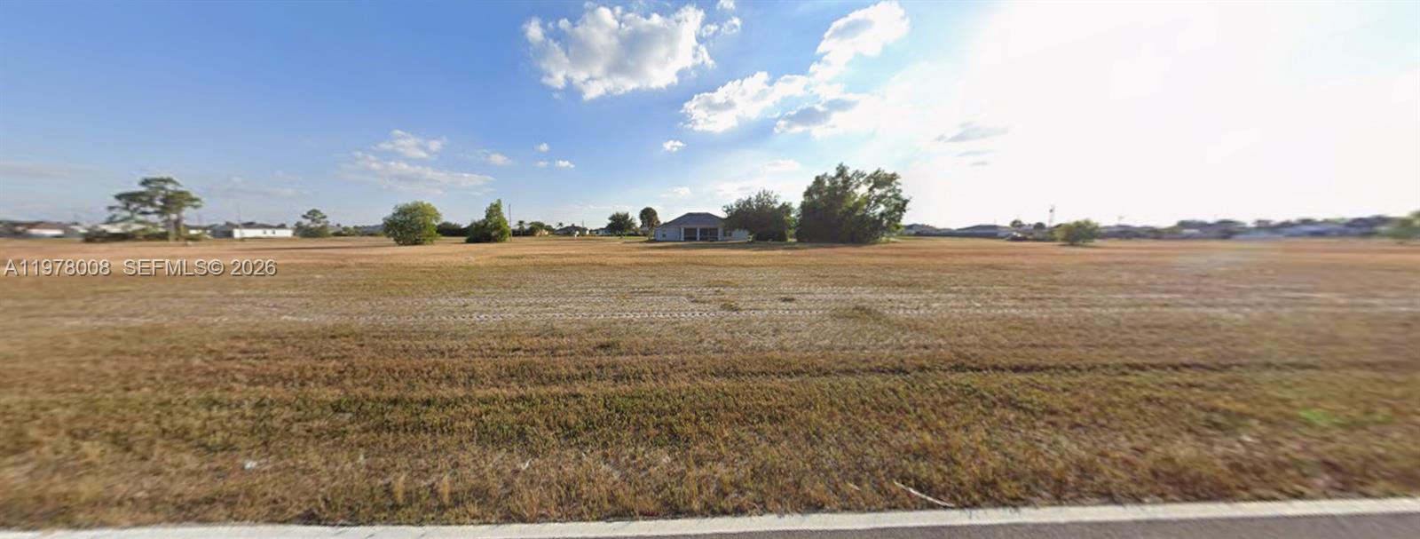 CAPE CORAL COMMERCIAL CENT - Land