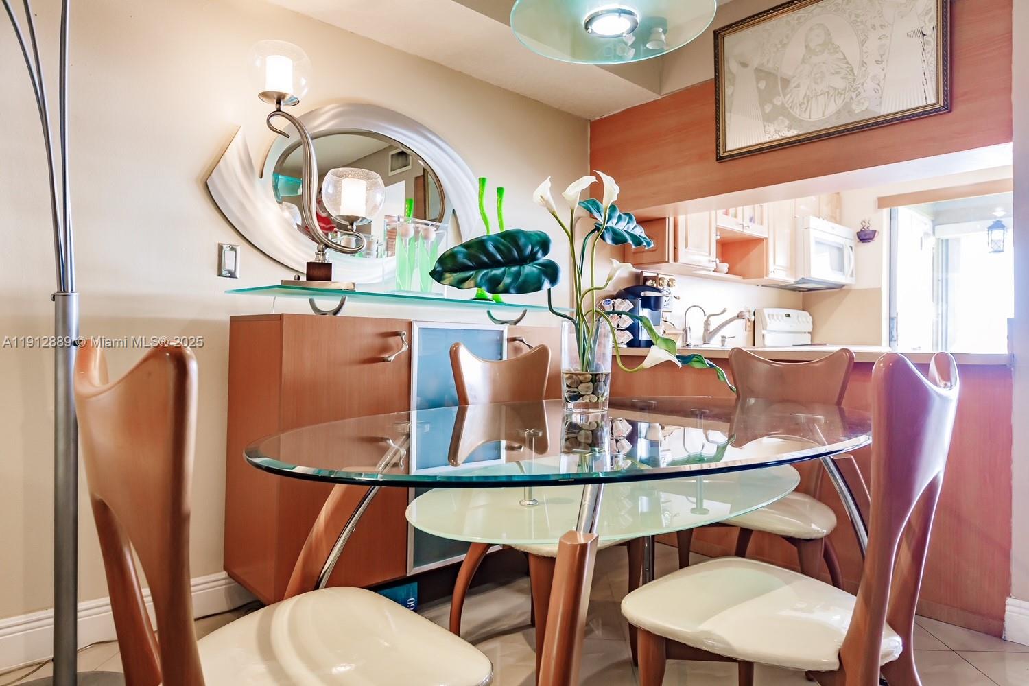 VISTA DEL LAGO CONDO IV - Residential Lease