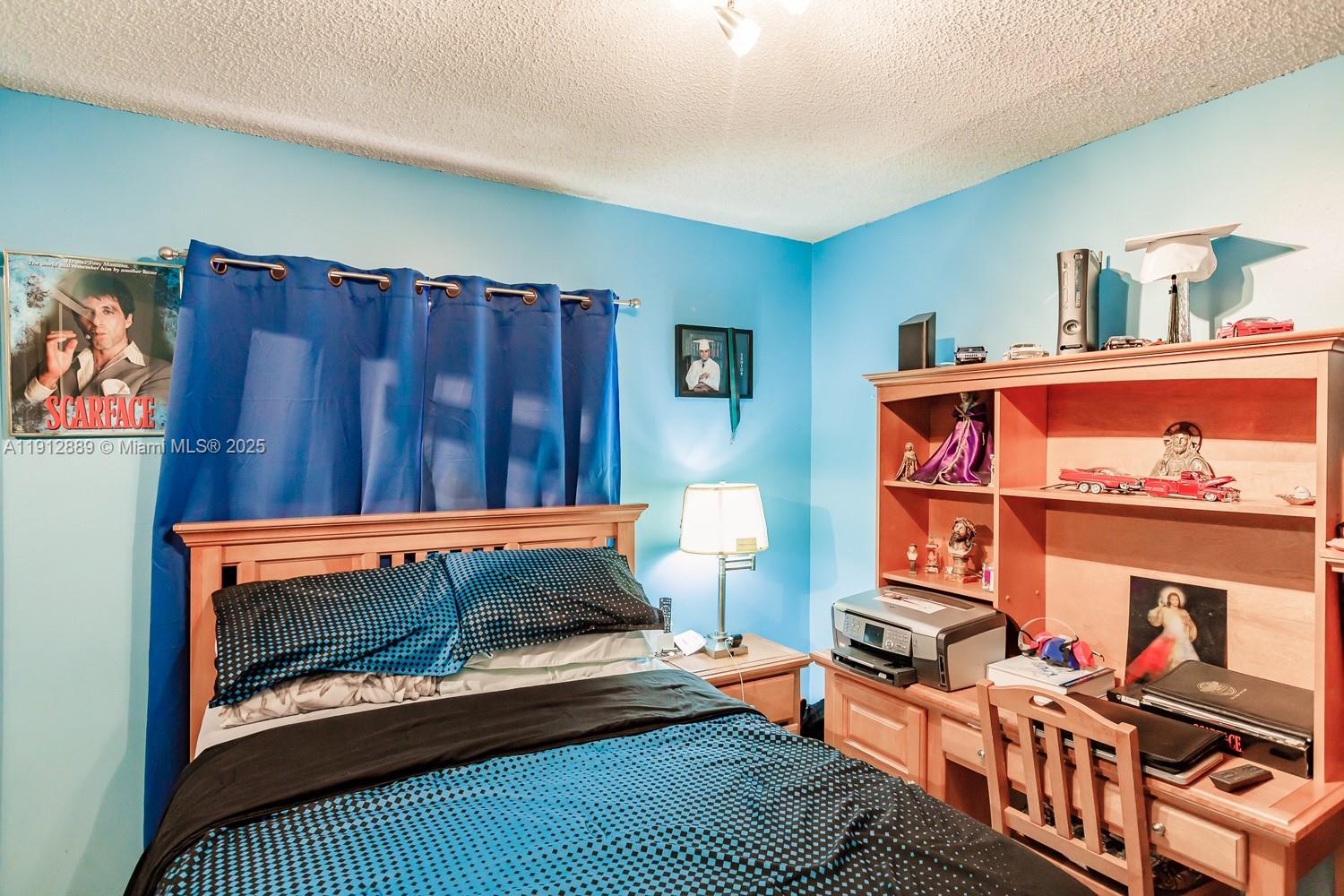 VISTA DEL LAGO CONDO IV - Residential Lease