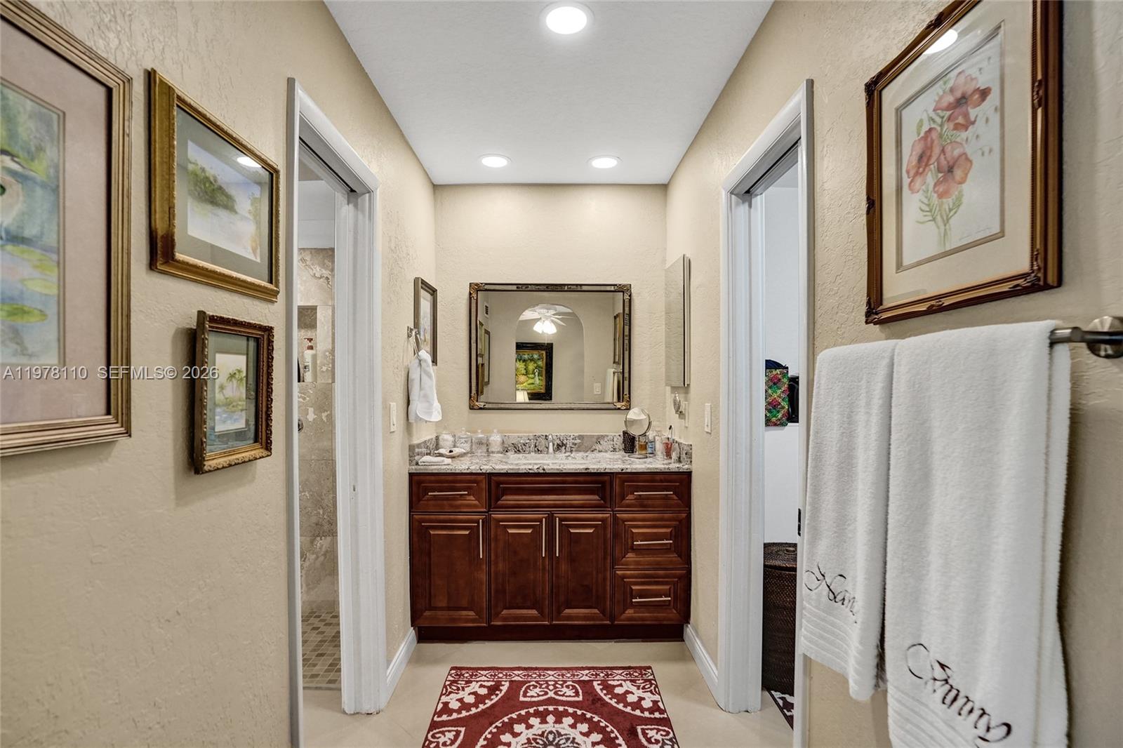 CORAL SPRINGS COUNTRY CLU - Residential