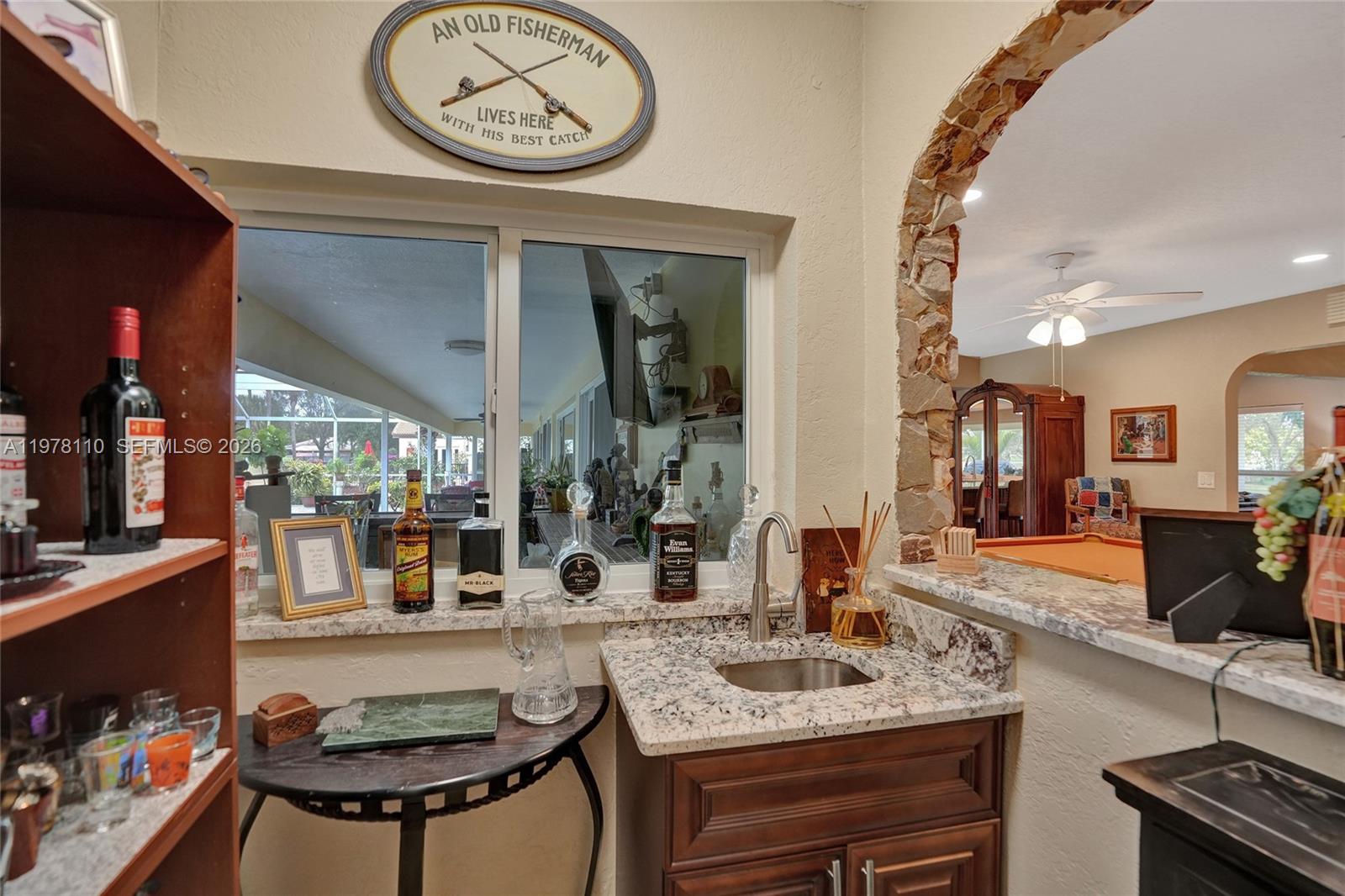 CORAL SPRINGS COUNTRY CLU - Residential