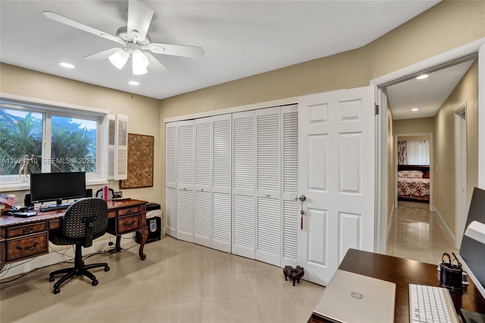 CORAL SPRINGS COUNTRY CLU - Residential
