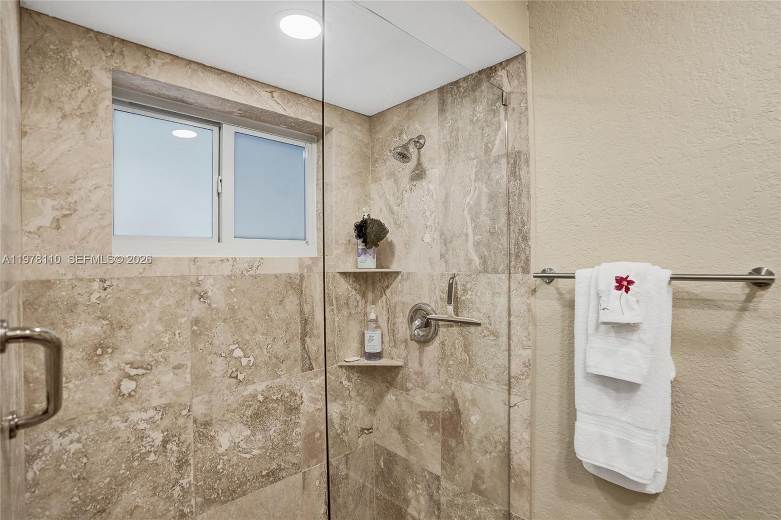 CORAL SPRINGS COUNTRY CLU - Residential